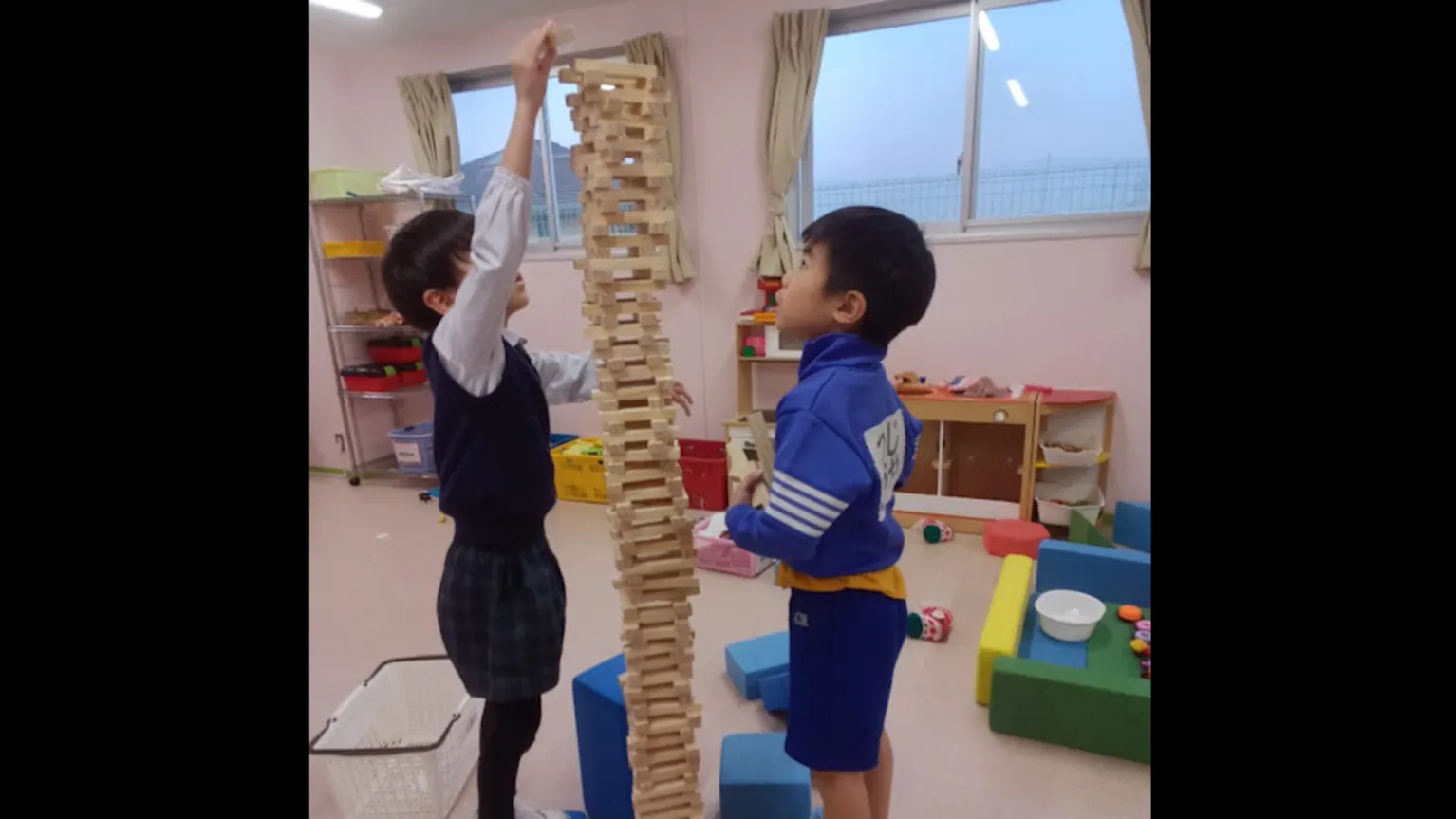 何にでもチャレンジしてみたいという意欲的な方を待っています