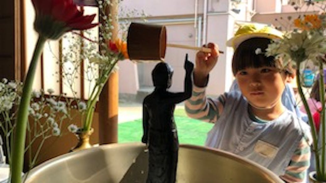 仏教保育を行っています