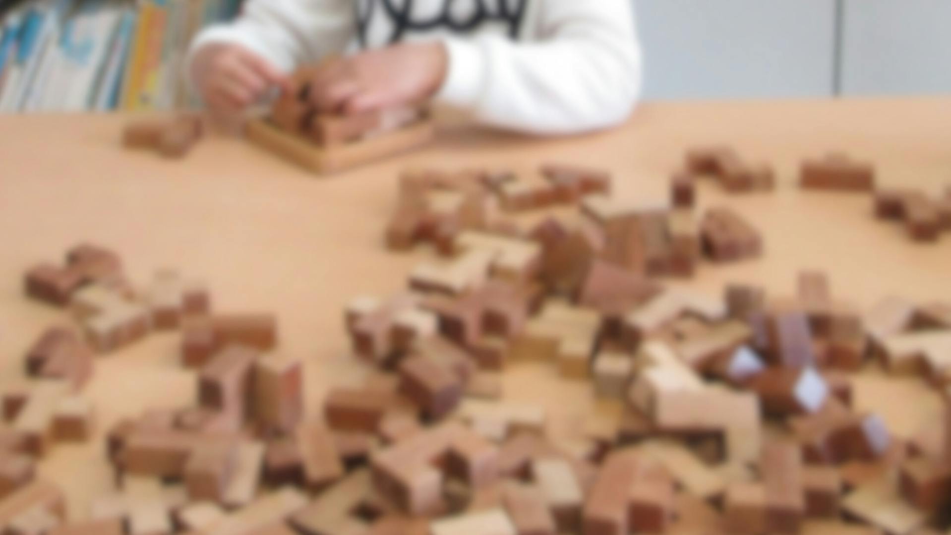 考え続ける力と自信を育む課外教室の指導員募集！