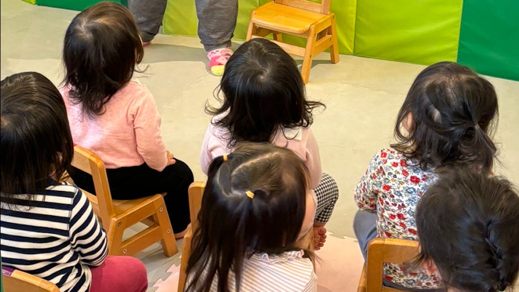 楽しく英語に親しんでいます