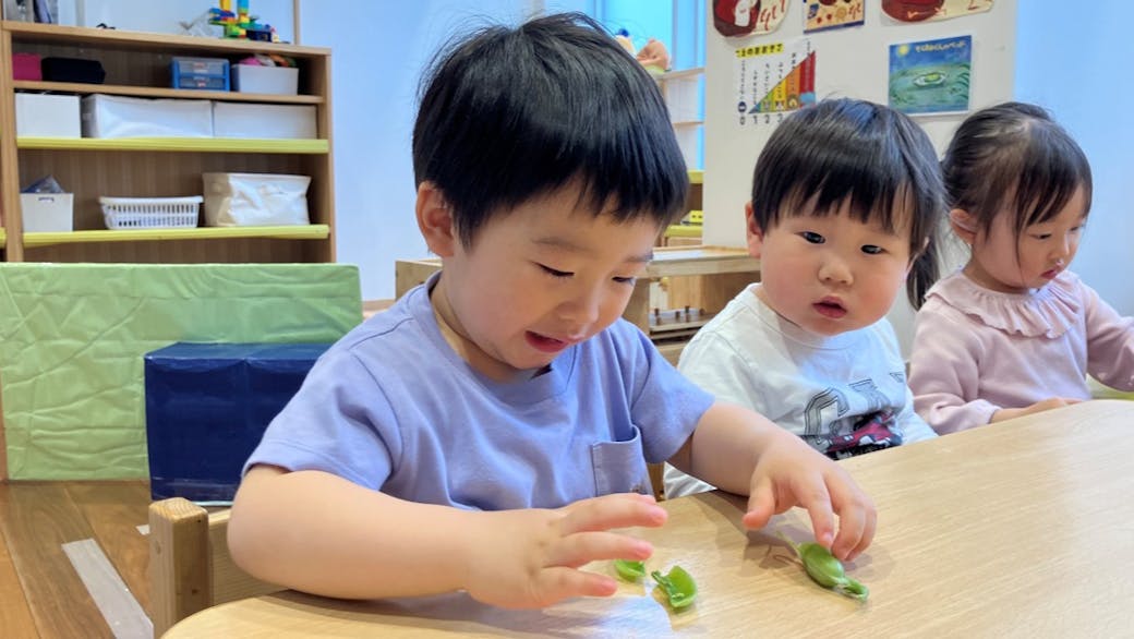 食べることを楽しみ、感謝する気持ちを育む