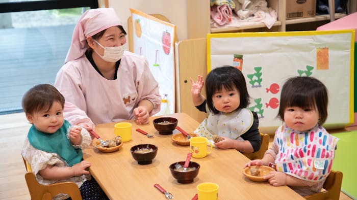 ♦未満児は１クラス６名程♪少人数でゆったりとした保育を実現♦