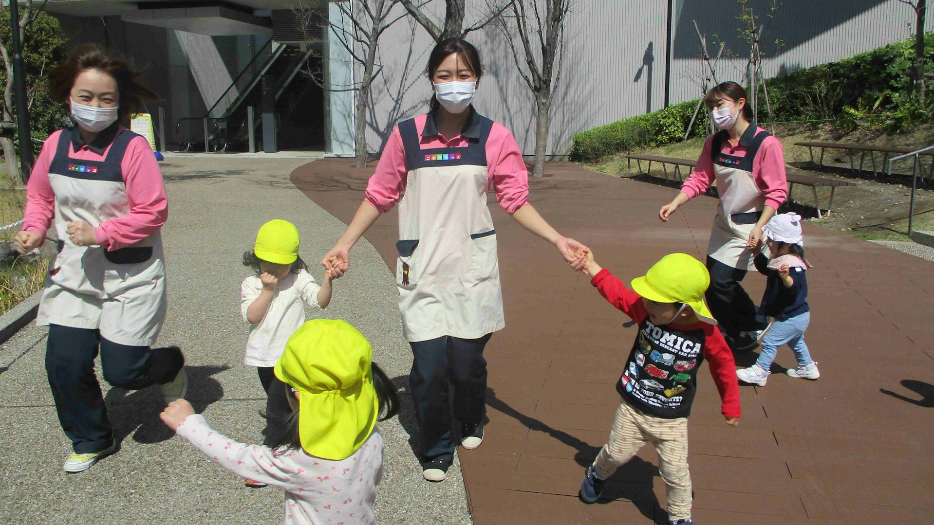 目黒駅から徒歩2分！アットホームな小規模保育園です★