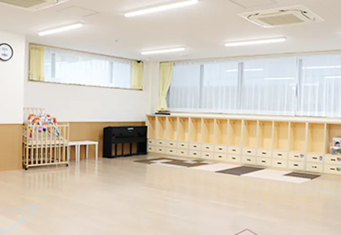 西船橋雲母保育園