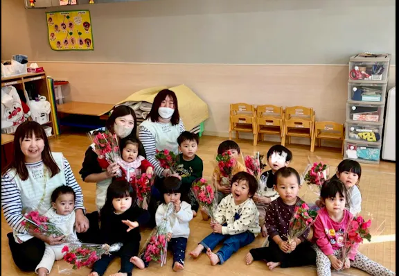 ＭＯＧＵＭＯＧＵ保育園