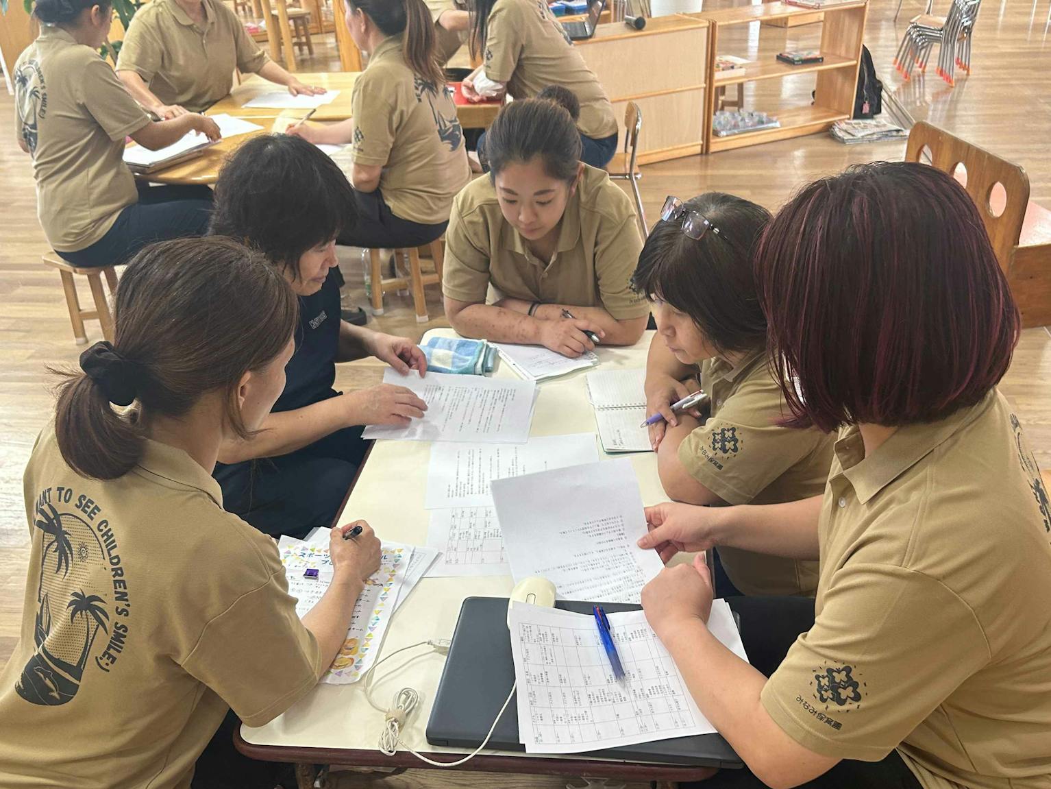 こども一人ひとりを大切にしたい「あなた」を待っています