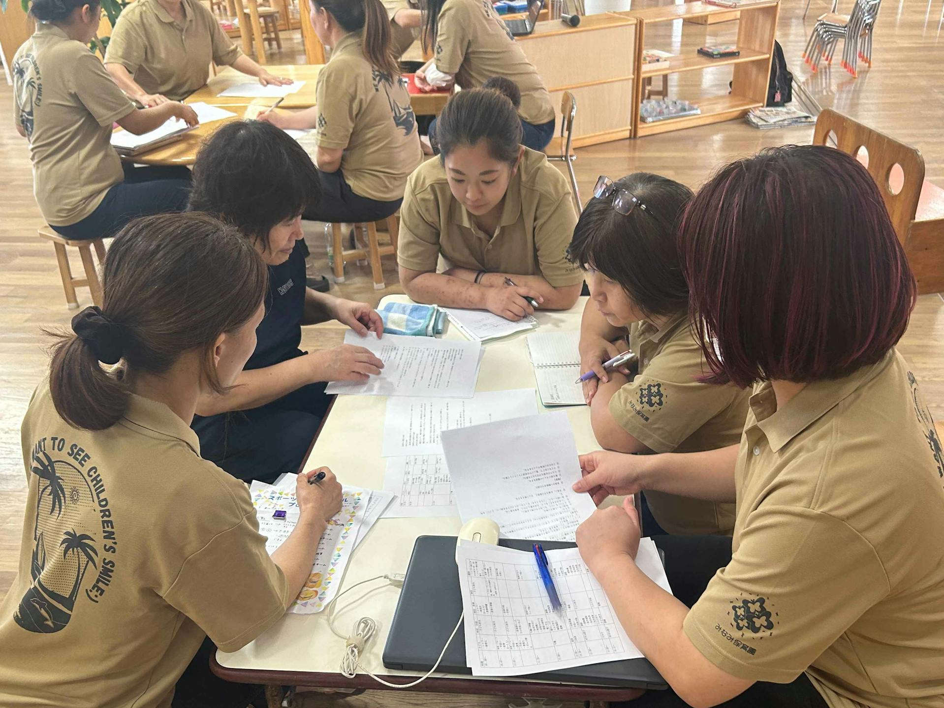 こども一人ひとりを大切にしたい「あなた」を待っています