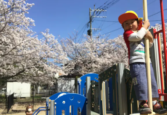 株式会社ぴっころ ぴっころ保育園 六本松園