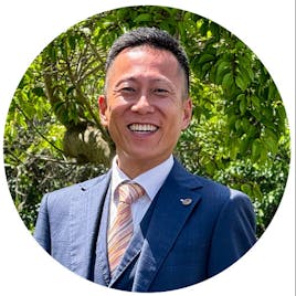 園長・田﨑伸也