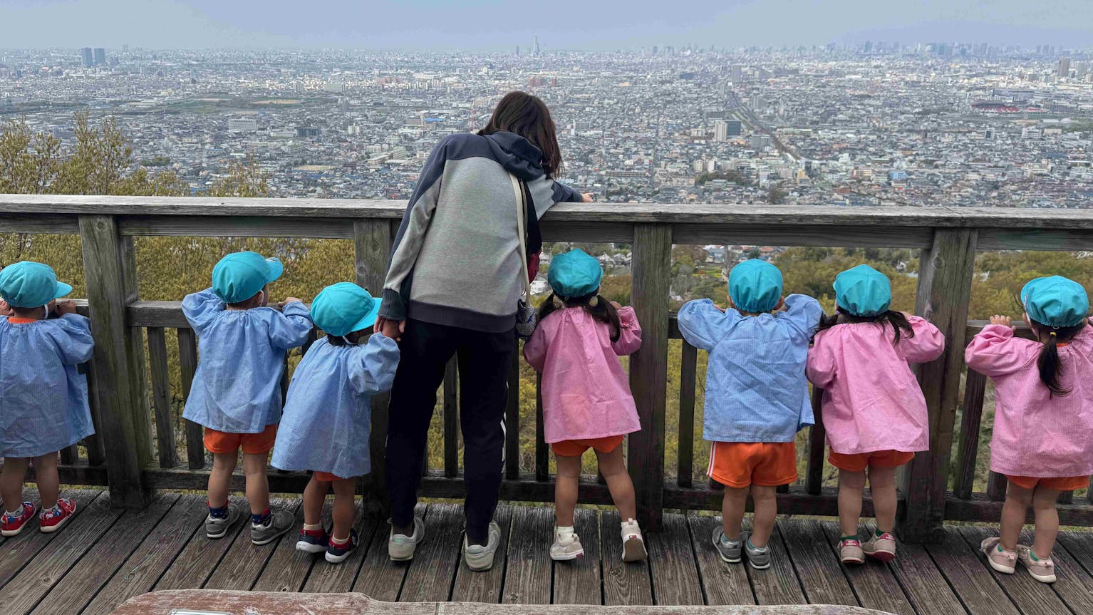 小規模型保育園での預かり保育のお仕事です