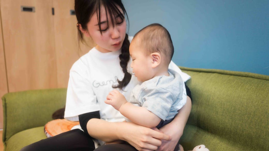 子どものありのままの姿を受けとめ 愛着形成を育む乳児期