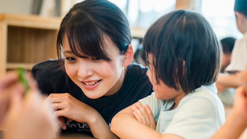 子どもの人権を尊重し、 丁寧に伝える寄り添う保育