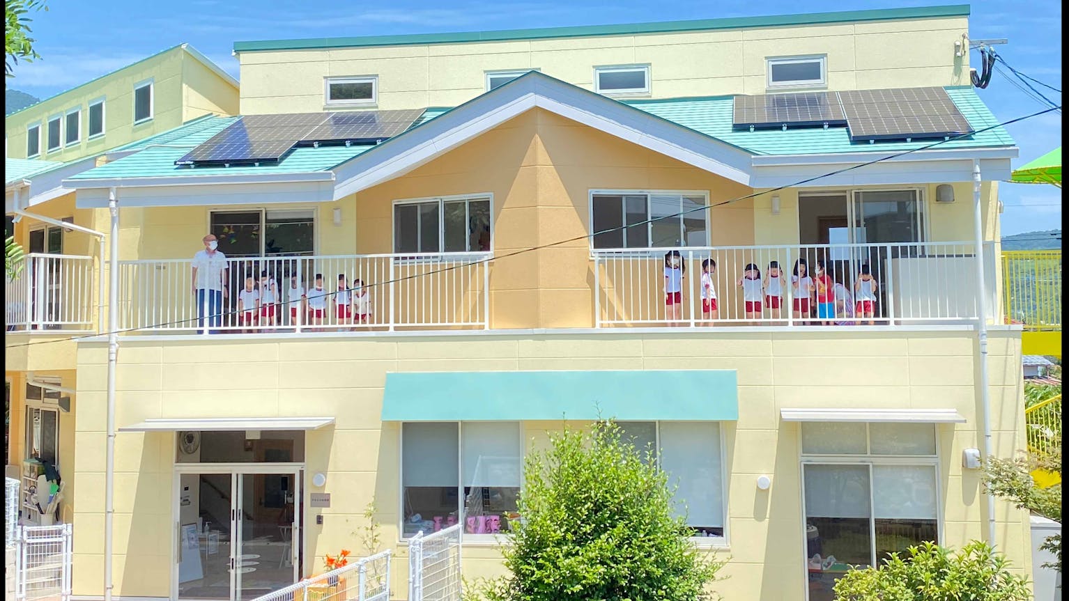 ①残業なし②休暇＆有休とりやすい③ICT導入で働きやすい